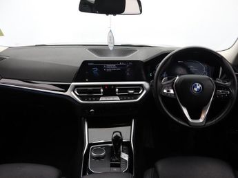 BMW 3 SERIES 2.0 330e 12kWh Sport Pro Touring 5dr Petrol Plug-in Hybrid Auto 