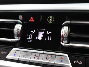 BMW 3 SERIES 2.0 330e 12kWh Sport Pro Touring 5dr Petrol Plug-in Hybrid Auto 
