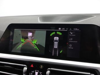 BMW 3 SERIES 2.0 330e 12kWh Sport Pro Touring 5dr Petrol Plug-in Hybrid Auto 