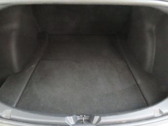 TESLA Model 3 Standard Range Plus Saloon 4dr Electric Auto RWD (241 bhp)