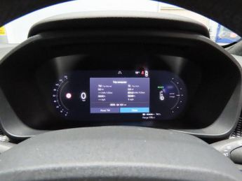 VOLVO XC40 Recharge Twin 78kWh SUV 5dr Electric Auto AWD (408 ps)