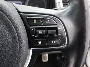 KIA NIRO 1.6h GDi First Edition SUV 5dr Petrol Hybrid DCT Euro 6 (s/s) (1