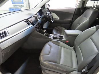 KIA NIRO 1.6h GDi First Edition SUV 5dr Petrol Hybrid DCT Euro 6 (s/s) (1