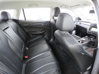 MG MG 5 61.1kWh Exclusive Long Range Estate 5dr Electric Auto (156 ps)