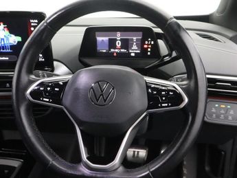VOLKSWAGEN ID5 Pro Performance 77kWh Style SUV 5dr Electric Auto (204 ps)