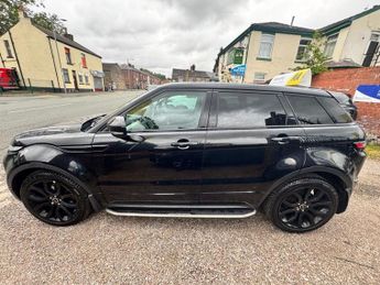 LAND ROVER RANGE ROVER EVOQUE 2.2 SD4 DYNAMIC LUX 5d 190 BHP