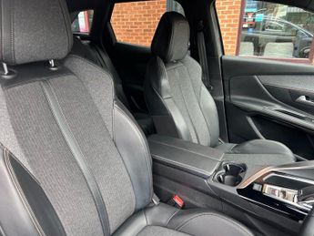 PEUGEOT 3008 1.5 BlueHDi GT Line SUV 5dr Diesel EAT Euro 6 (s/s) (130 ps)