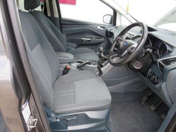 FORD GRAND C-MAX 1.6 TDCi Titanium MPV 5dr Diesel Manual Euro 5 (115 ps)