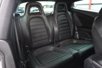 VOLKSWAGEN SCIROCCO 2.0 TDI BlueMotion Tech R-Line Hatchback 3dr Diesel DSG Euro 6 (