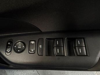HONDA CIVIC 1.0 VTEC Turbo SE Hatchback 5dr Petrol CVT Euro 6 (s/s) (126 ps)