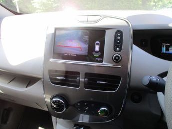 RENAULT ZOE R110 41kWh Signature Nav Hatchback 5dr Electric Auto (Battery Le