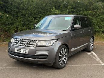 LAND ROVER RANGE ROVER 3.0 TD V6 Vogue SE SUV 5dr Diesel Auto 4WD Euro 6 (s/s) (258 ps)