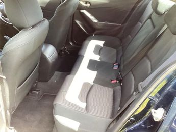 MAZDA MAZDA3 2.0 SKYACTIV-G SE Fastback 4dr Petrol Manual Euro 5 (s/s) (120 p