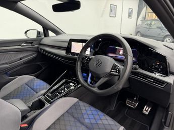VOLKSWAGEN GOLF 2.0 TSI R Hatchback 5dr Petrol DSG 4Motion Euro 6 (s/s) (320 ps)
