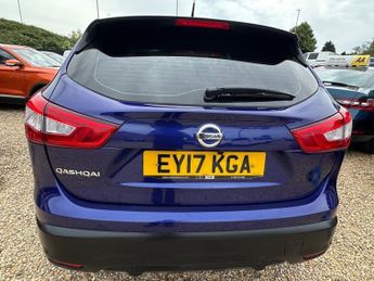 NISSAN QASHQAI 1.5 dCi Acenta SUV 5dr Diesel Manual 2WD Euro 6 (s/s) (110 ps)