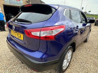 NISSAN QASHQAI 1.5 dCi Acenta SUV 5dr Diesel Manual 2WD Euro 6 (s/s) (110 ps)