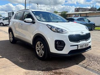 Kia Sportage 1.7 CRDi 2 SUV 5 Door Diesel Manual White Euro 6 1 Former Keeper