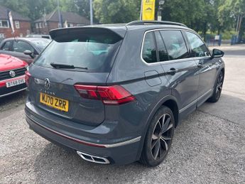 VOLKSWAGEN TIGUAN 1.5 TSI R-Line SUV 5dr Petrol DSG Euro 6 (s/s) (150 ps)