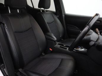 NISSAN LEAF 40kWh N-Connecta Hatchback 5dr Electric Auto (150 ps)