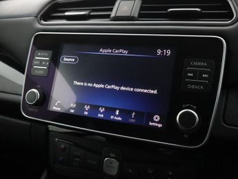 NISSAN LEAF 40kWh N-Connecta Hatchback 5dr Electric Auto (150 ps)