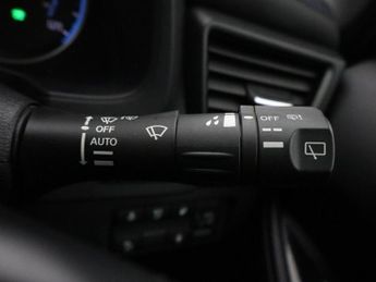 NISSAN LEAF 40kWh N-Connecta Hatchback 5dr Electric Auto (150 ps)