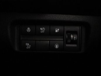 NISSAN LEAF 40kWh N-Connecta Hatchback 5dr Electric Auto (150 ps)