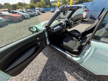 MINI CONVERTIBLE 1.6 One Convertible 2dr Petrol Manual Euro 5 (98 ps)