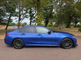 BMW 3 SERIES 3.0 330d M Sport Saloon 4dr Diesel Auto xDrive Euro 6 (s/s) (265