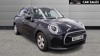 MINI Hatch 1.5 Cooper Classic Hatchback 5dr Petrol Manual Euro 6 (s/s) (136