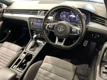 VOLKSWAGEN PASSAT 2.0 TDI R-Line Estate 5dr Diesel DSG Euro 6 (s/s) (150 ps)