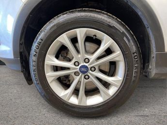 FORD KUGA 1.5T EcoBoost Titanium SUV 5dr Petrol Auto AWD Euro 6 (s/s) (182