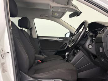 VOLKSWAGEN TIGUAN ALLSPACE 1.5 TSI Life SUV 5dr Petrol DSG Euro 6 (s/s) (150 ps)