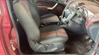FORD FIESTA 1.4 Titanium Hatchback 3dr Petrol Manual (133 g/km, 94 bhp)