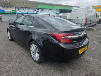 VAUXHALL INSIGNIA 1.6 CDTi SRi Nav Hatchback 5dr Diesel Manual Euro 6 (s/s) (136 p