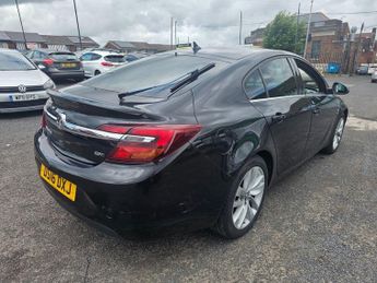 VAUXHALL INSIGNIA 1.6 CDTi SRi Nav Hatchback 5dr Diesel Manual Euro 6 (s/s) (136 p