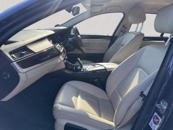 BMW 5 SERIES 2.0 520d SE Touring 5dr Diesel Auto Euro 6 (s/s) (190 ps)