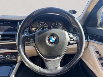 BMW 5 SERIES 2.0 520d SE Touring 5dr Diesel Auto Euro 6 (s/s) (190 ps)