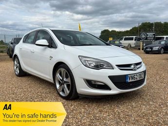 Vauxhall Astra 2.0 CDTi ecoFLEX SRi Hatchback 5dr Diesel Manual Euro 5 (s/s) (1