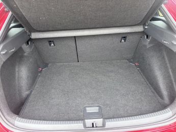 VOLKSWAGEN TAIGO 1.0 TSI R-Line SUV 5dr Petrol DSG Euro 6 (s/s) (110 ps)