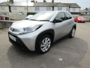 TOYOTA AYGO X 1.0 VVT-i Pure Hatchback 5dr Petrol x-shift Euro 6 (s/s) (72 ps)