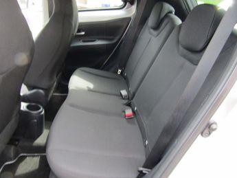 TOYOTA AYGO X 1.0 VVT-i Pure Hatchback 5dr Petrol x-shift Euro 6 (s/s) (72 ps)