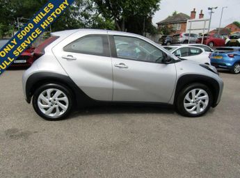 TOYOTA AYGO X 1.0 VVT-i Pure Hatchback 5dr Petrol x-shift Euro 6 (s/s) (72 ps)