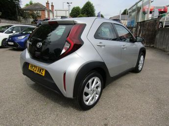 TOYOTA AYGO X 1.0 VVT-i Pure Hatchback 5dr Petrol x-shift Euro 6 (s/s) (72 ps)