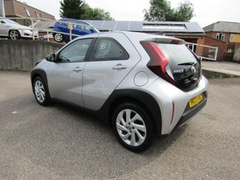 TOYOTA AYGO X 1.0 VVT-i Pure Hatchback 5dr Petrol x-shift Euro 6 (s/s) (72 ps)