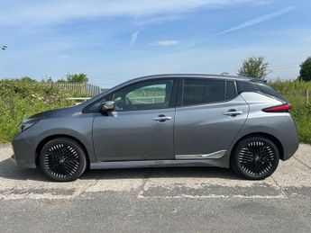 NISSAN LEAF 39kWh N-Connecta Hatchback 5dr Electric Auto (150 ps)