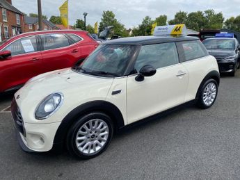 MINI HATCH 1.5 Cooper Hatchback 3dr Petrol Auto Euro 6 (s/s) (136 ps)