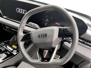 AUDI Q6 e-tron 100kWh Performance S line SUV 5dr Electric Auto (306 ps)