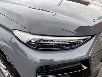 AUDI Q6 e-tron 100kWh Performance S line SUV 5dr Electric Auto (306 ps)