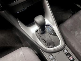 MAZDA Mazda2 HYBRID 1.5h Exclusive-Line Hatchback 5dr Petrol Hybrid CVT Euro 6 (s/s)