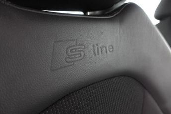 AUDI A1 1.4 TFSI S line Hatchback 3dr Petrol S Tronic Euro 5 (s/s) (122 